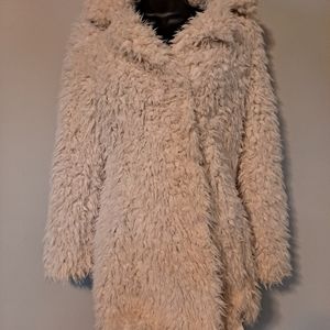 Guess Shug Faux Fur- Retails for over $200!!